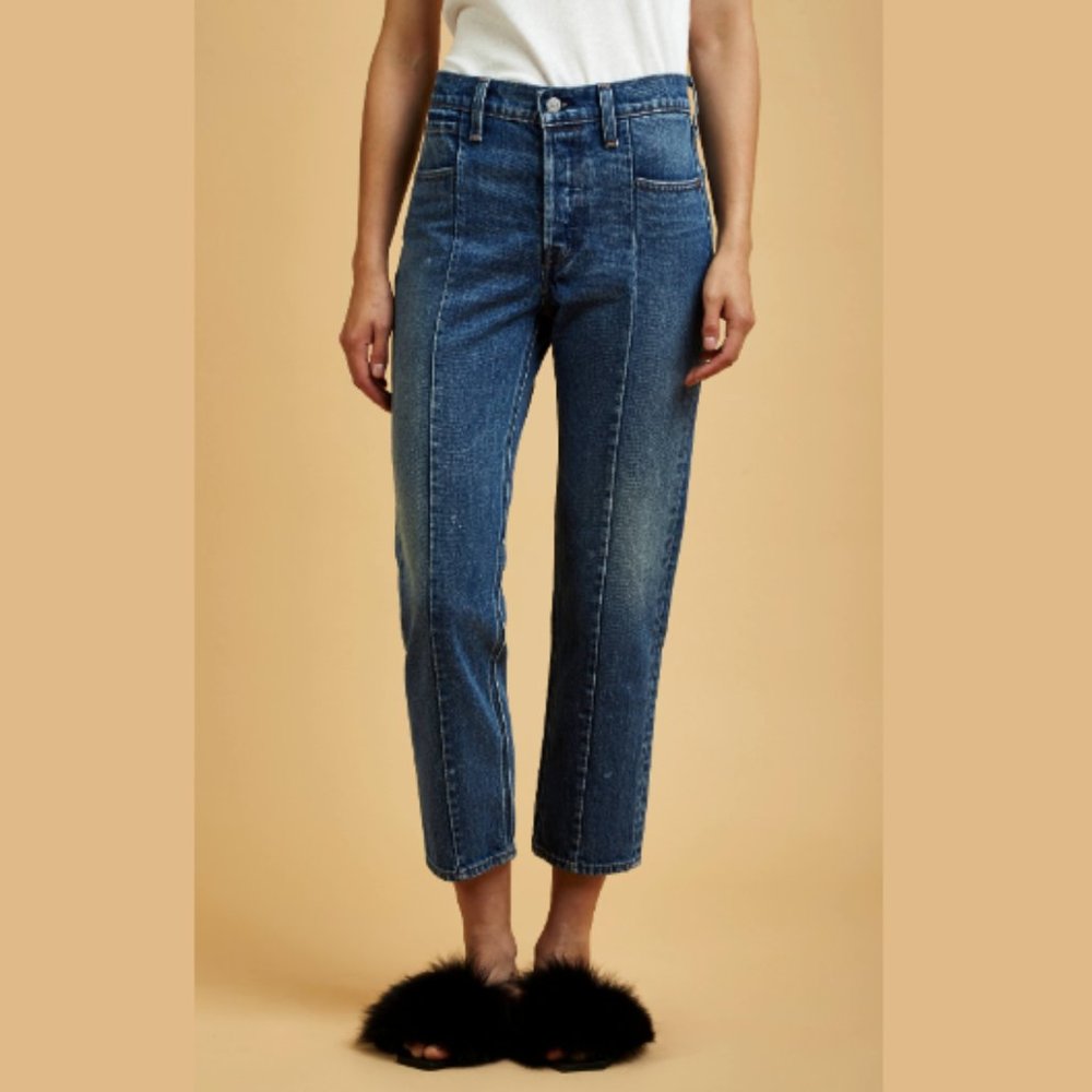 Aritzia Straight Leg Jeans